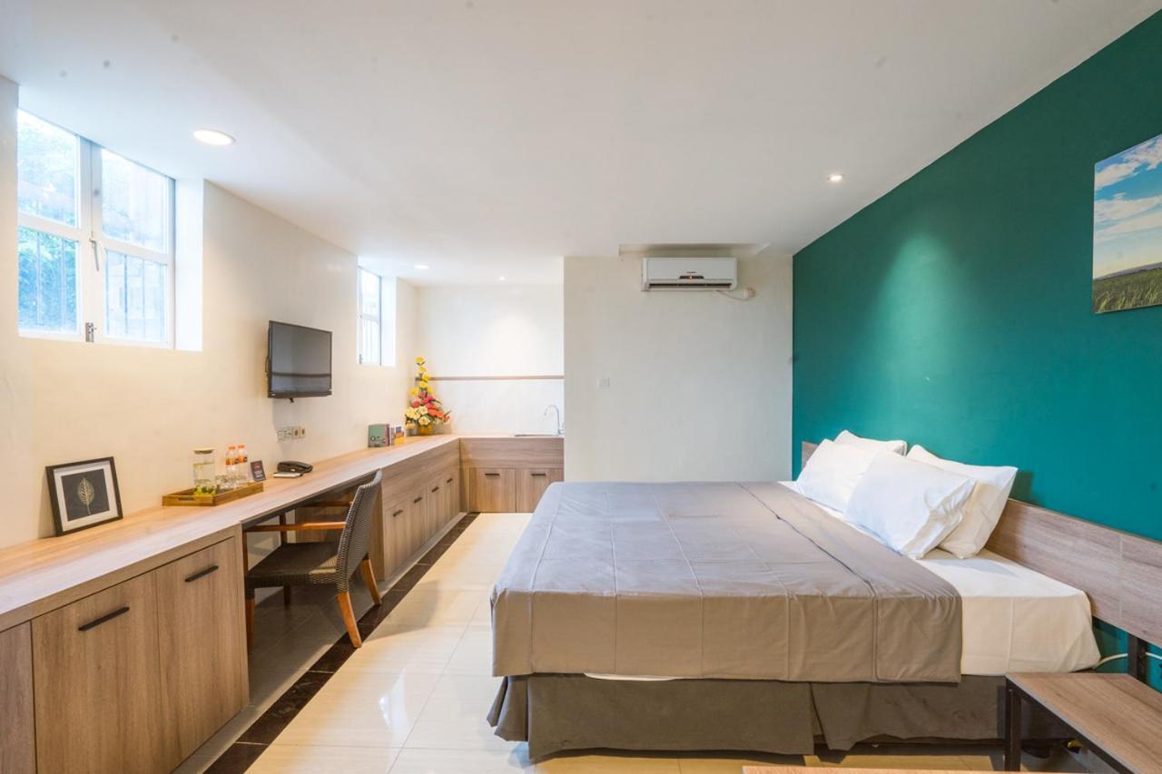 Life Puri Hotel Surabaya Gubeng المظهر الخارجي الصورة