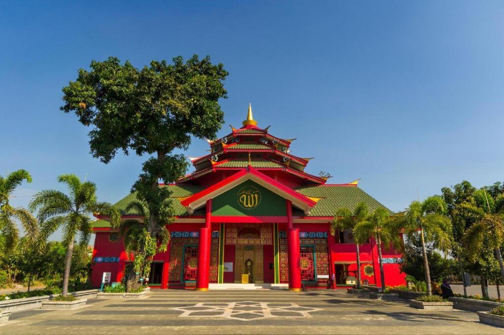 Life Puri Hotel Surabaya Gubeng المظهر الخارجي الصورة