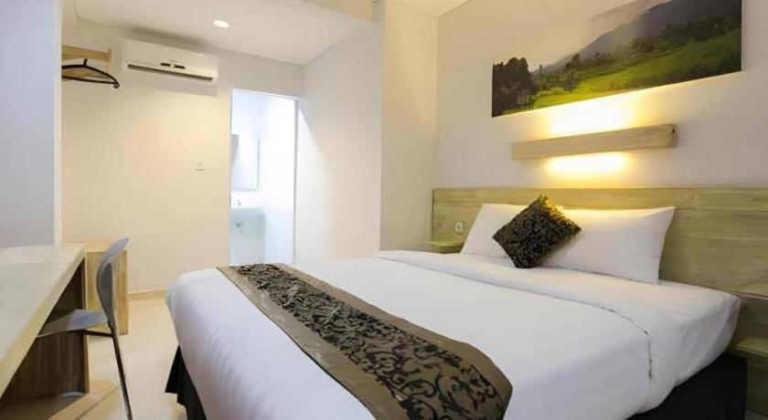 Life Puri Hotel Surabaya Gubeng المظهر الخارجي الصورة