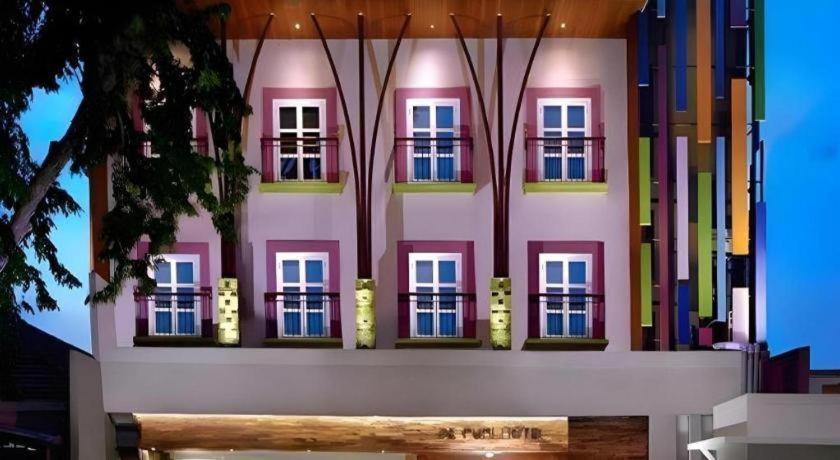 Life Puri Hotel Surabaya Gubeng المظهر الخارجي الصورة